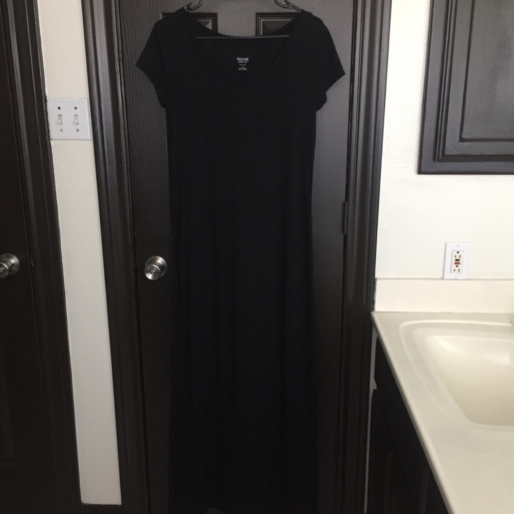 Black maxi